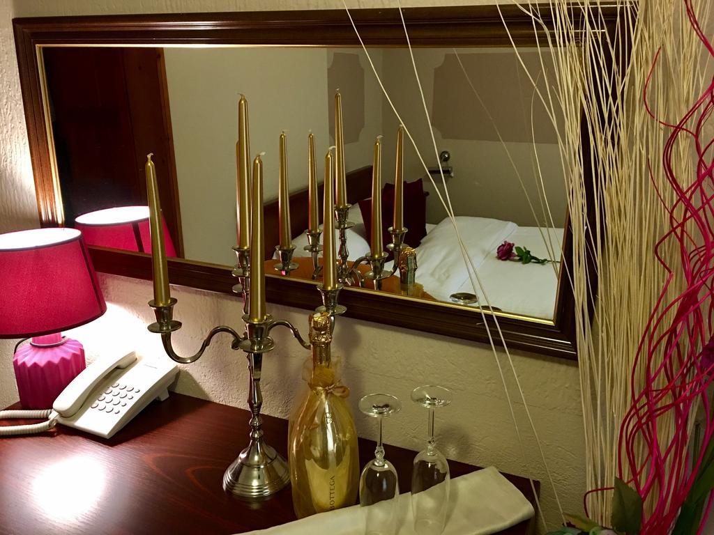 Hotel Ideal Ποντγορίτσα Εξωτερικό φωτογραφία