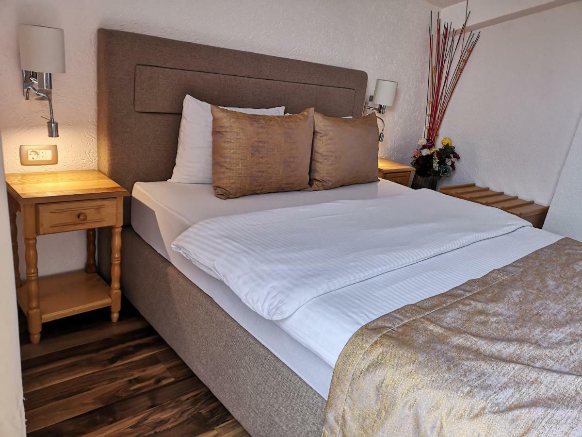 Hotel Ideal Ποντγορίτσα Εξωτερικό φωτογραφία
